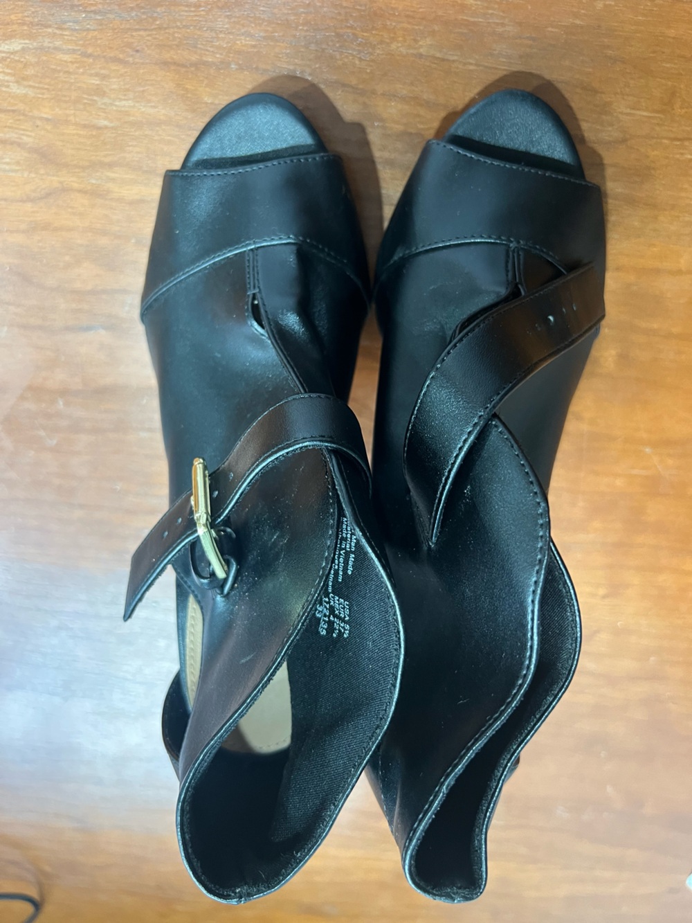 Women’s Black Leather Buckle Dress Heels